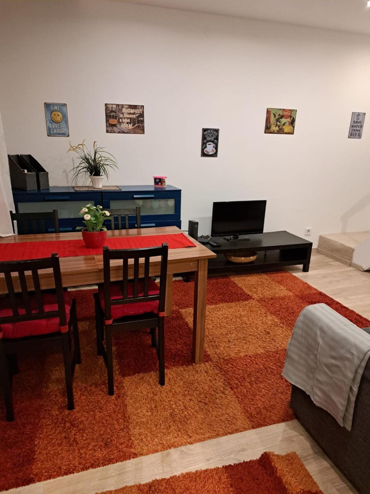 Sera'S Place In My Lovely Budapest Exterior photo